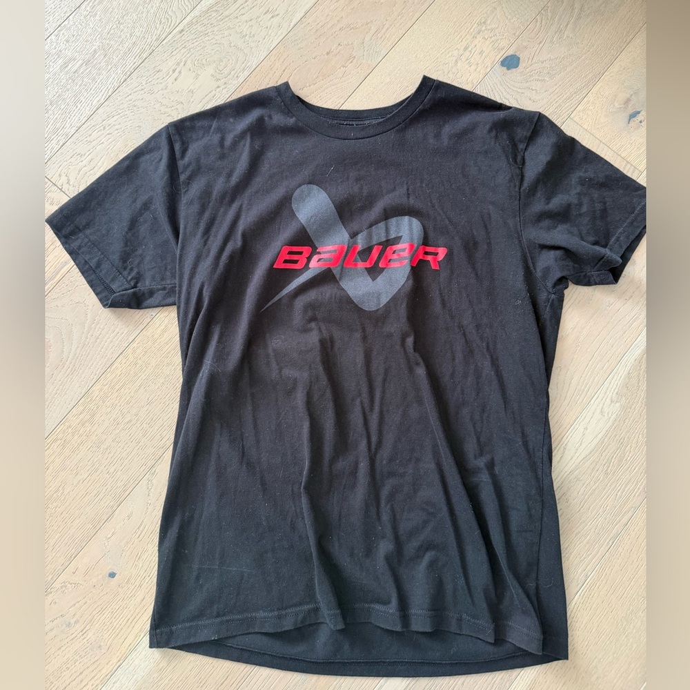 Bauer men’s tshirt